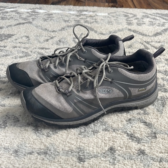 Keen Womans KeenDry Waterproof Shoes - Size 10 - Picture 2 of 8